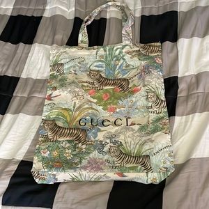 Gucci canvas tote bag